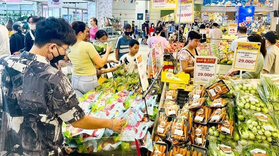 Chông chênh hạnh phúc thời “bão giá"