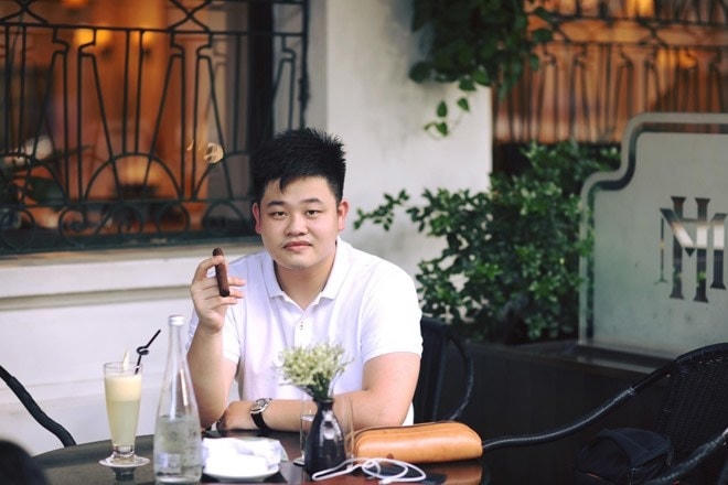 Lai lịch thiếu gia gia tộc buôn vàng lừng danh Hà Nội từng gây "sốt" với đám cưới có dàn siêu xe 200 tỷ