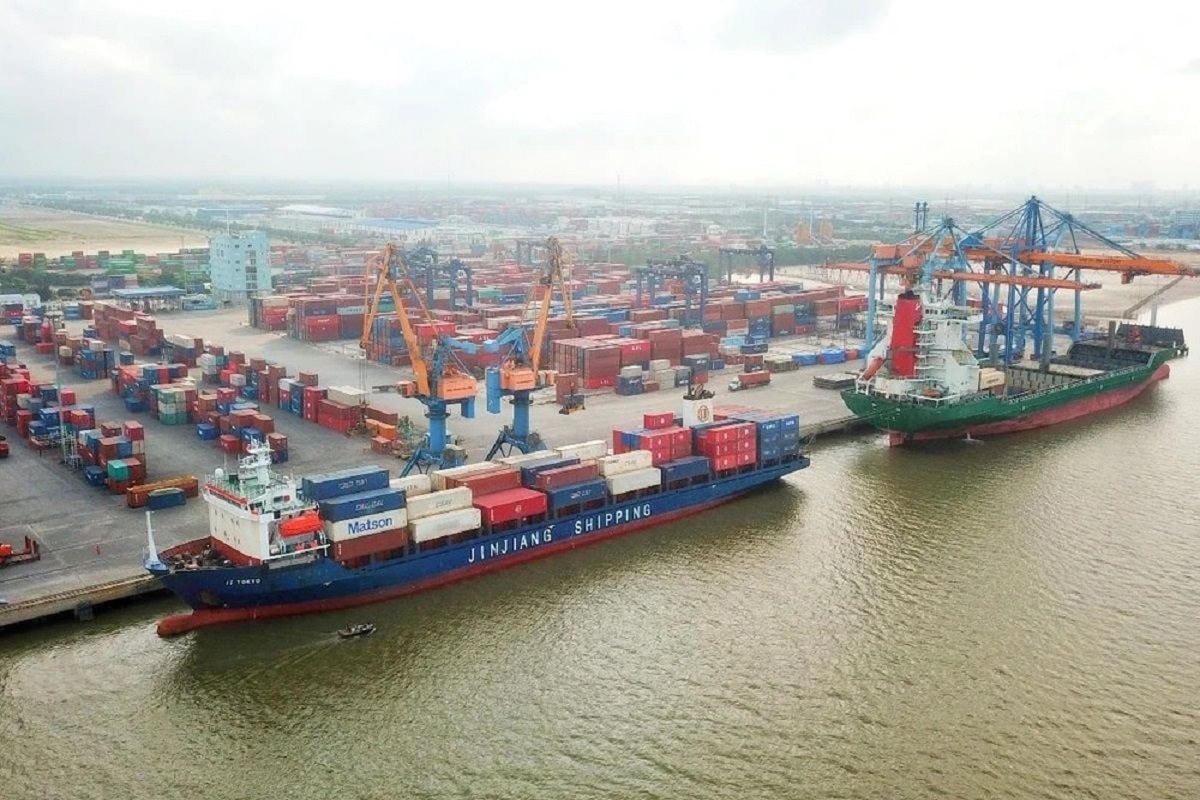 Giá cước vận tải biển hạ nhiệt