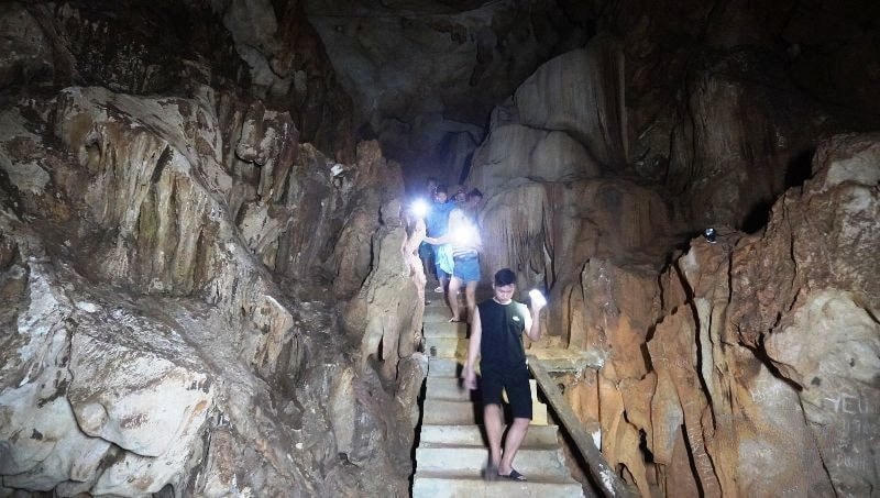 Đánh thức tiềm năng du lịch vùng biên xứ Thanh