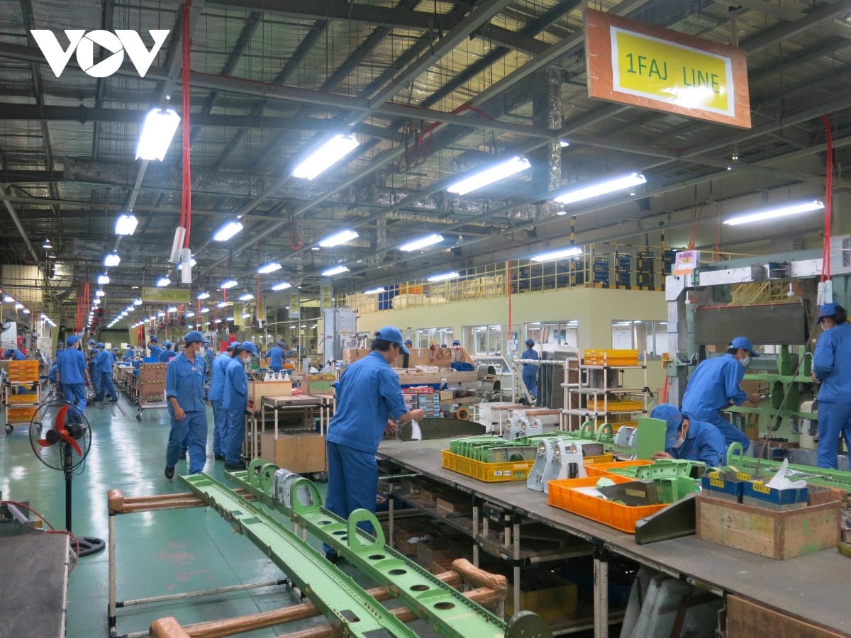 Xanh hoá trong doanh nghiệp - chiến lược kinh doanh bền vững