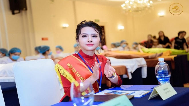 Viện thẩm mỹ Rowena: Chinh phục những khách hàng khó tính