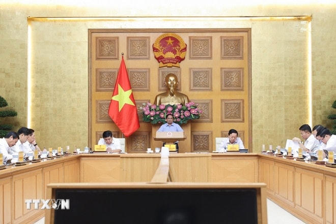 Thủ tướng Phạm Minh Chính kết luận buổi làm việc về tháo gỡ vướng mắc trong hoạt động hợp chuẩn hàng hóa. (Ảnh: Dương Giang/TTXVN) ttxvn-thu-tuong-quy-chuan-hang-hoa-3.jpg