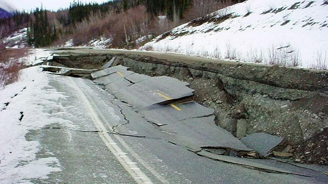 Động đất mạnh 8.2 độ, cảnh báo sóng thần ở Alaska