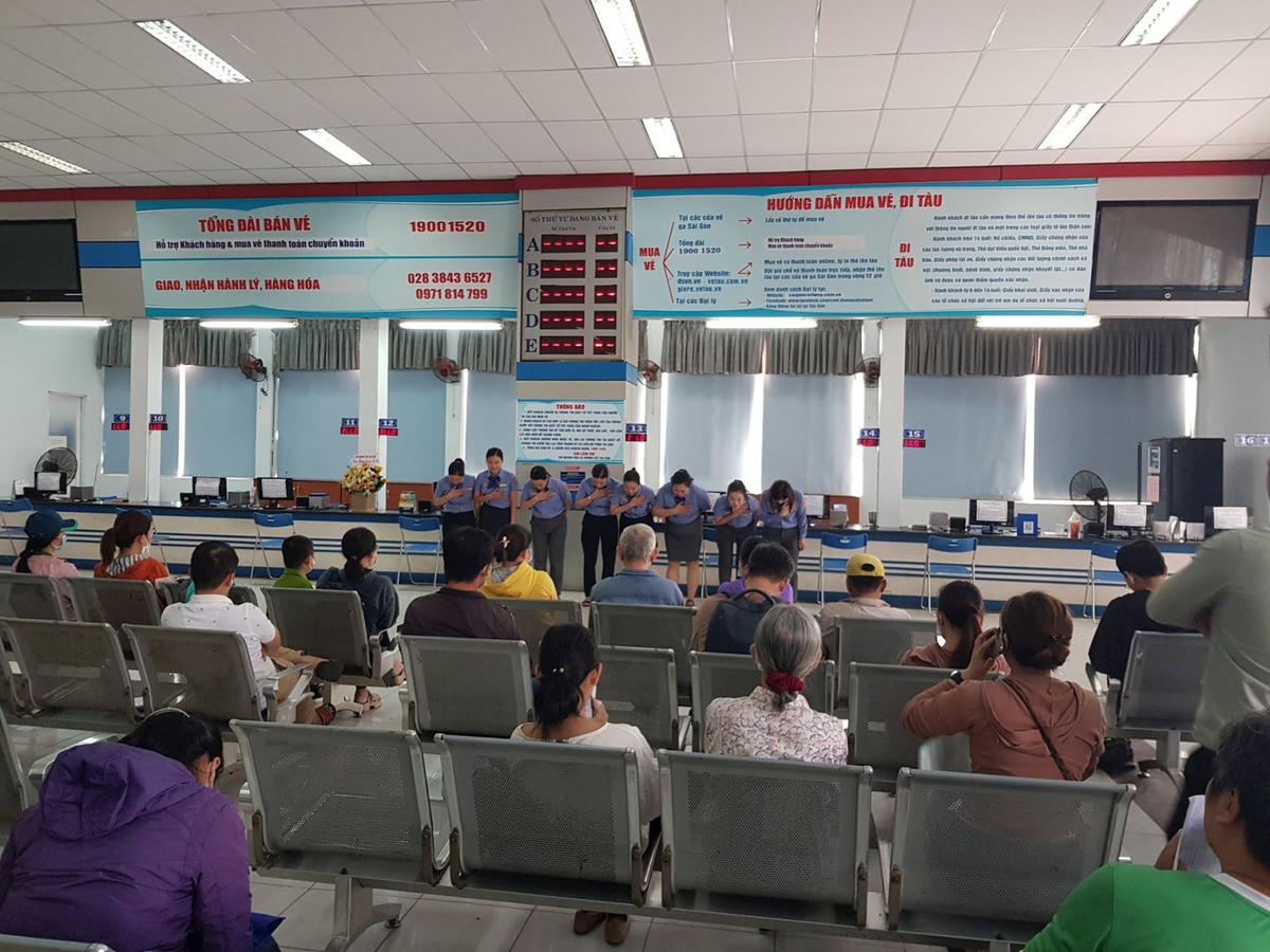 Hơn 37.000 vé tàu Tết được mua sau 7 giờ mở bán
