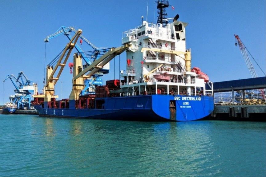 Hòa Phát khảo sát đầu tư bến cảng tại Khu kinh tế Dung Quất