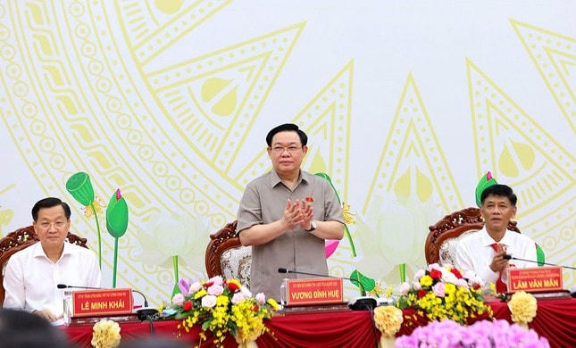 Chủ tịch Quốc hội Vương Đình Huệ dự Hội nghị công bố Quy hoạch tỉnh Sóc Trăng thời kỳ 2021 - 2030, tầm nhìn đến năm 2050.