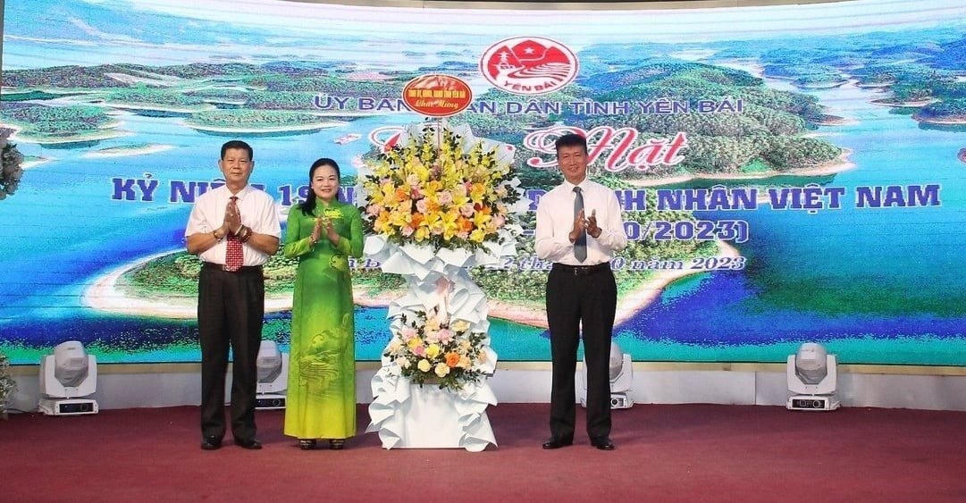 Lãnh đạo các tỉnh miền núi phía Bắc gặp mặt, chúc mừng ngày doanh nhân