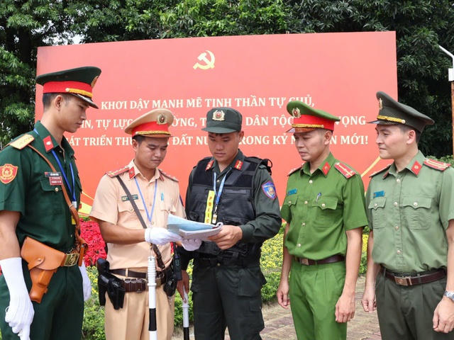 Công an TP. Hà Nội triển khai phương án bảo đảm an ninh Đại hội Đảng bộ Thành phố- Ảnh 1.