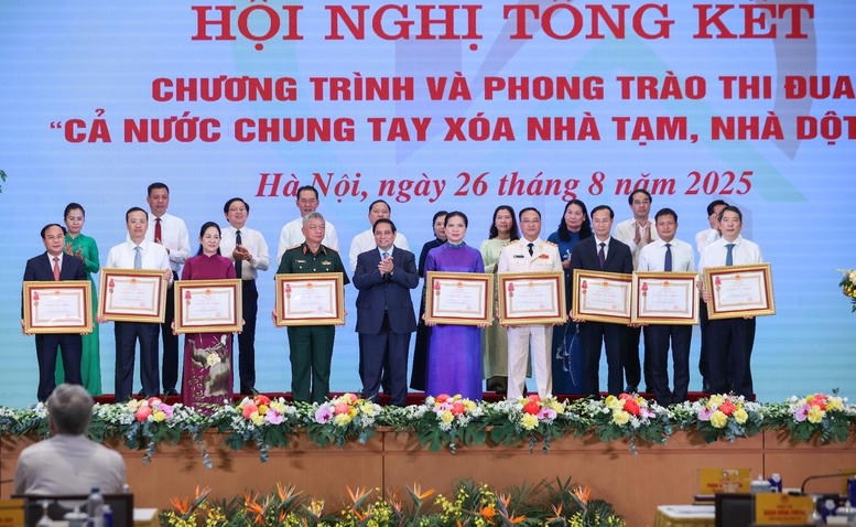 Ngành Ngân hàng đồng hành xóa nhà tạm, nhà dột nát trên cả nước- Ảnh 1.