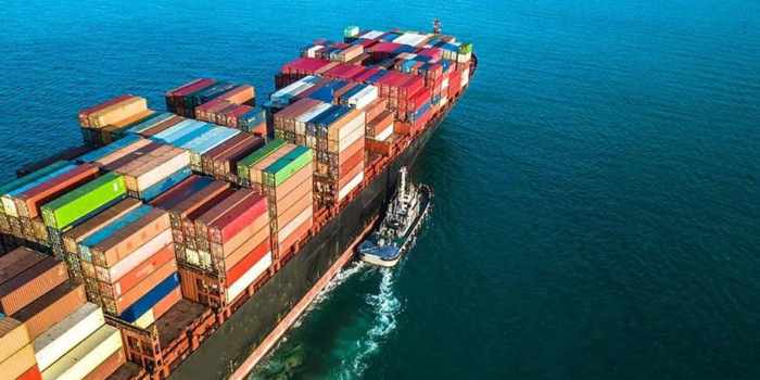 Xuất nhập khẩu hàng hoá “bùng nổ” với kim ngạch đạt gần 300 tỷ USD