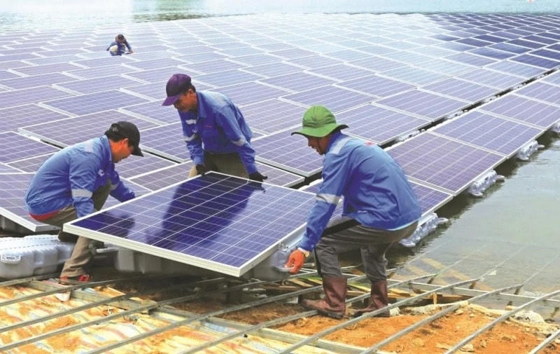 Ủy ban Thường vụ Quốc hội giám sát việc thực hiện chính sách, pháp luật về phát triển năng lượng