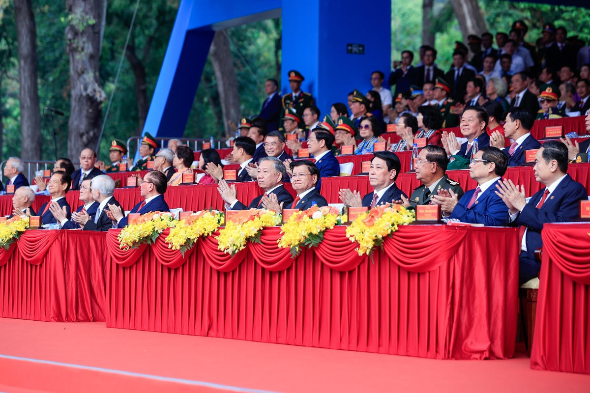 Kỷ niệm trọng thể 50 năm Giải phóng miền Nam, thống nhất đất nước- Ảnh 9.