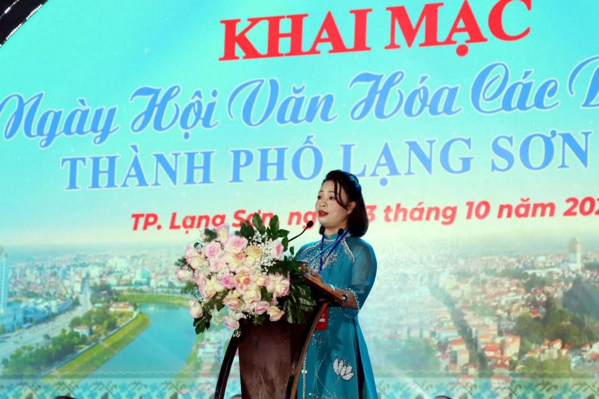 Khai mạc Ngày hội văn hóa các dân tộc thành phố Lạng Sơn