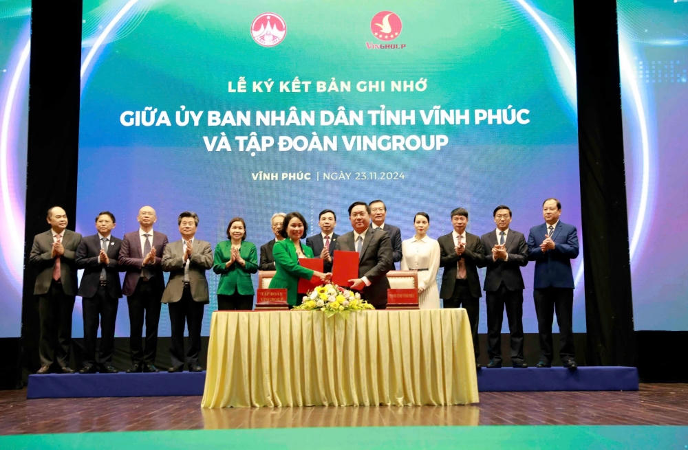Vĩnh Phúc và Tập đoàn Vingroup ký kết thỏa thuận hợp tác toàn diện về chuyển đổi xanh