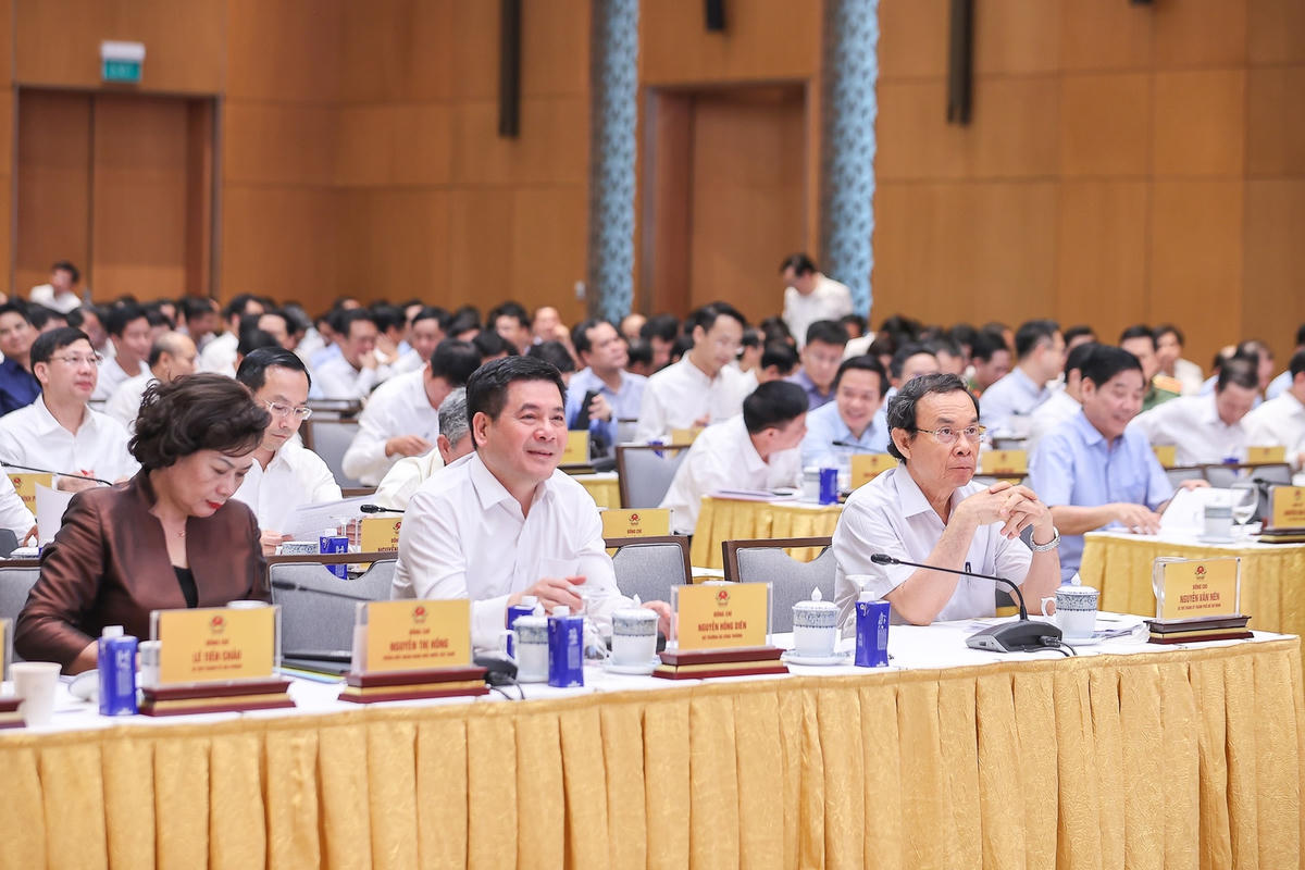 Thủ tướng: Tháo gỡ vướng mắc cho gần 3.000 dự án tồn đọng với tinh thần '6 rõ'- Ảnh 3.