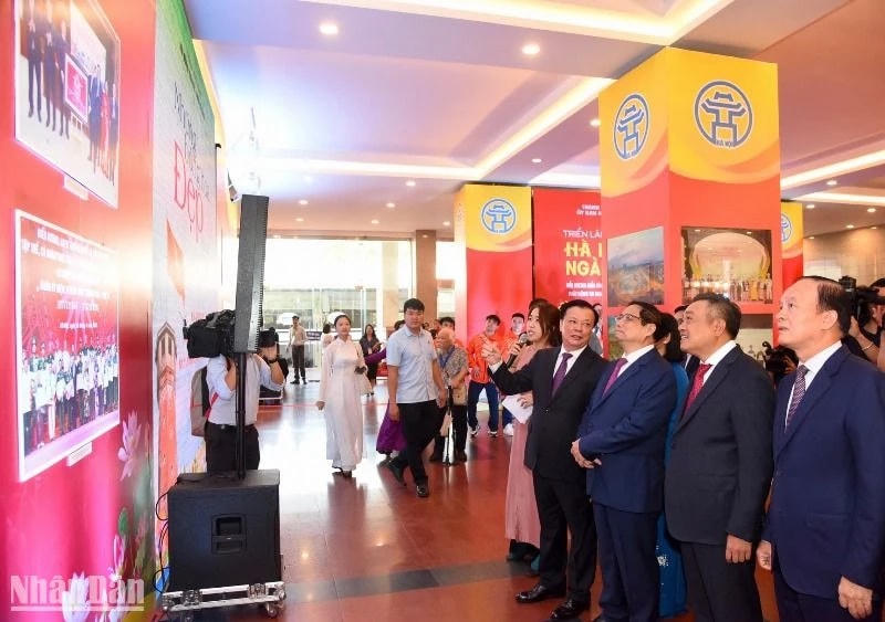 Hà Nội phát huy mạnh mẽ truyền thống, gương mẫu, đi đầu cả nước trong các phong trào thi đua, yêu nước
