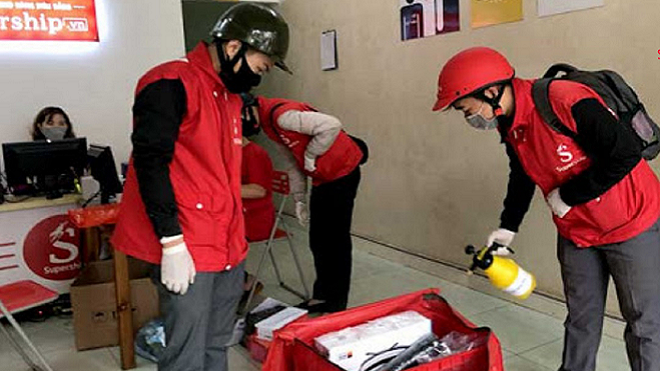 Hà Nội giãn cách: Lao động bán hàng online kiếm tiền triệu mỗi ngày