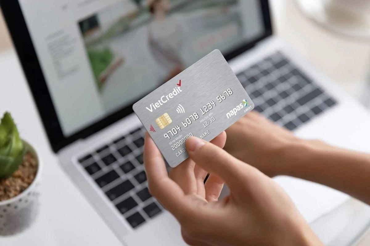 Thị trường tài chính tiêu dùng cuối năm khó bứt phá