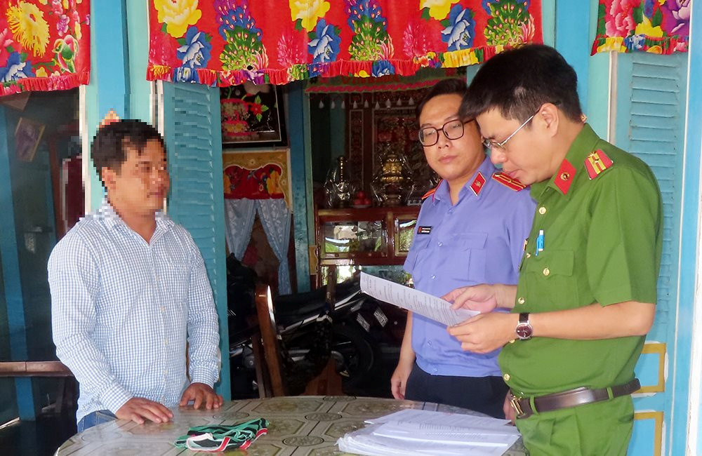 Bắt tạm giam Giám đốc Công ty TNHH Tư vấn - Xây dựng Nam Thịnh Tiến