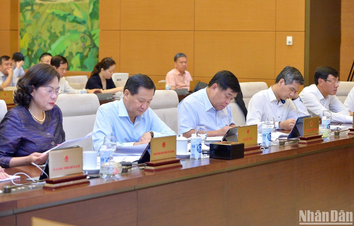Tăng cường vai trò của chính sách tài khóa đối với hỗ trợ phục hồi tăng trưởng kinh tế