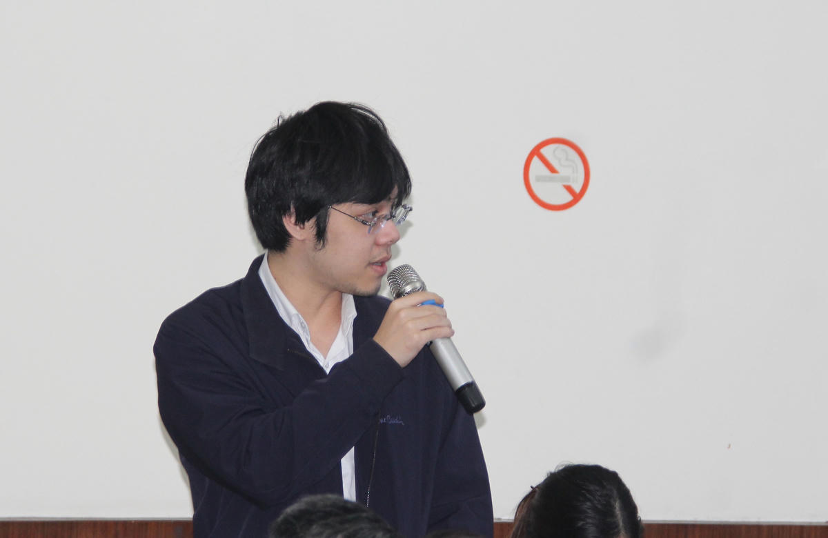 Đại diện các phòng, đơn vị thuộc Cục Du lịch Quốc gia Việt Nam phát biểu thảo luận