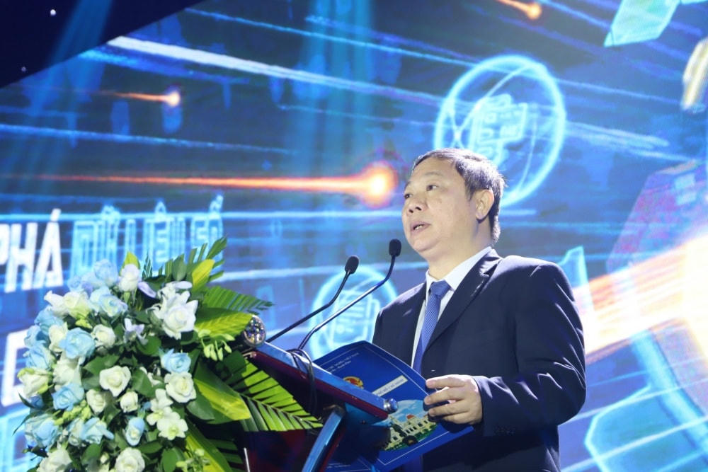 Thúc đẩy chuyển đổi số cho người dân và doanh nghiệp