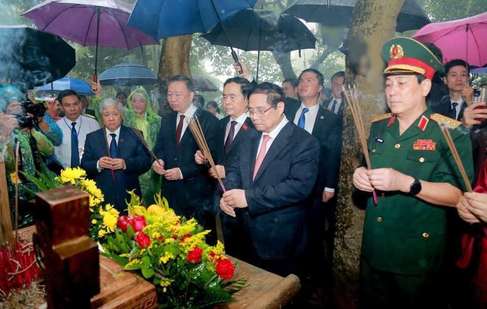 Long trọng tổ chức Lễ dâng hương trong ngày Giỗ tổ Hùng Vương năm 2024