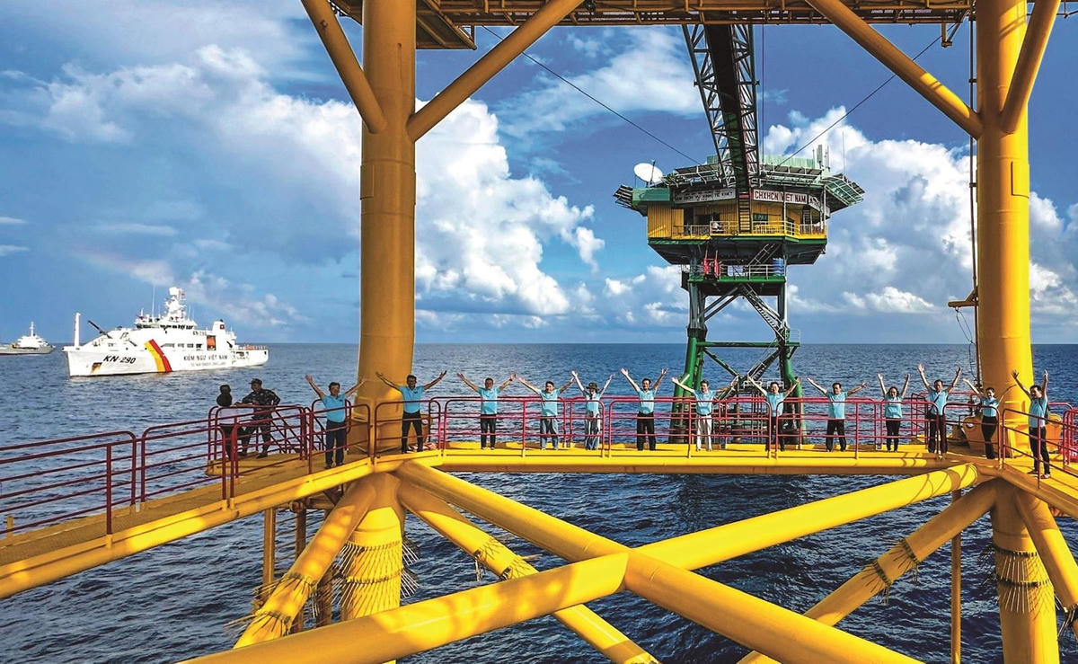 Báo chí với biển đảo quê hương