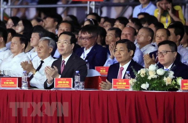 Lễ kỷ niệm 60 năm Ngày Bác Hồ về thăm, chỉ đạo Đại hội Đảng bộ Hà Bắc
