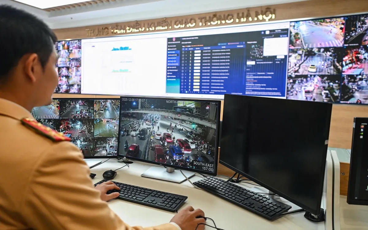 &nbsp;Cục CSGT đang nâng cấp ứng dụng VNeTraffic, tự động ho quy trình xử lý vi phạm hành chính.&nbsp;