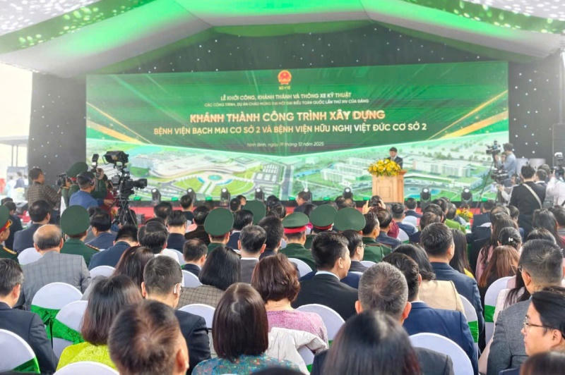Lễ Khánh thành phần xây dựng công trình Bệnh viện Bạch Mai Cơ sở 2 và Bệnh viện Hữu nghị Việt Đức Cơ sở 2. 