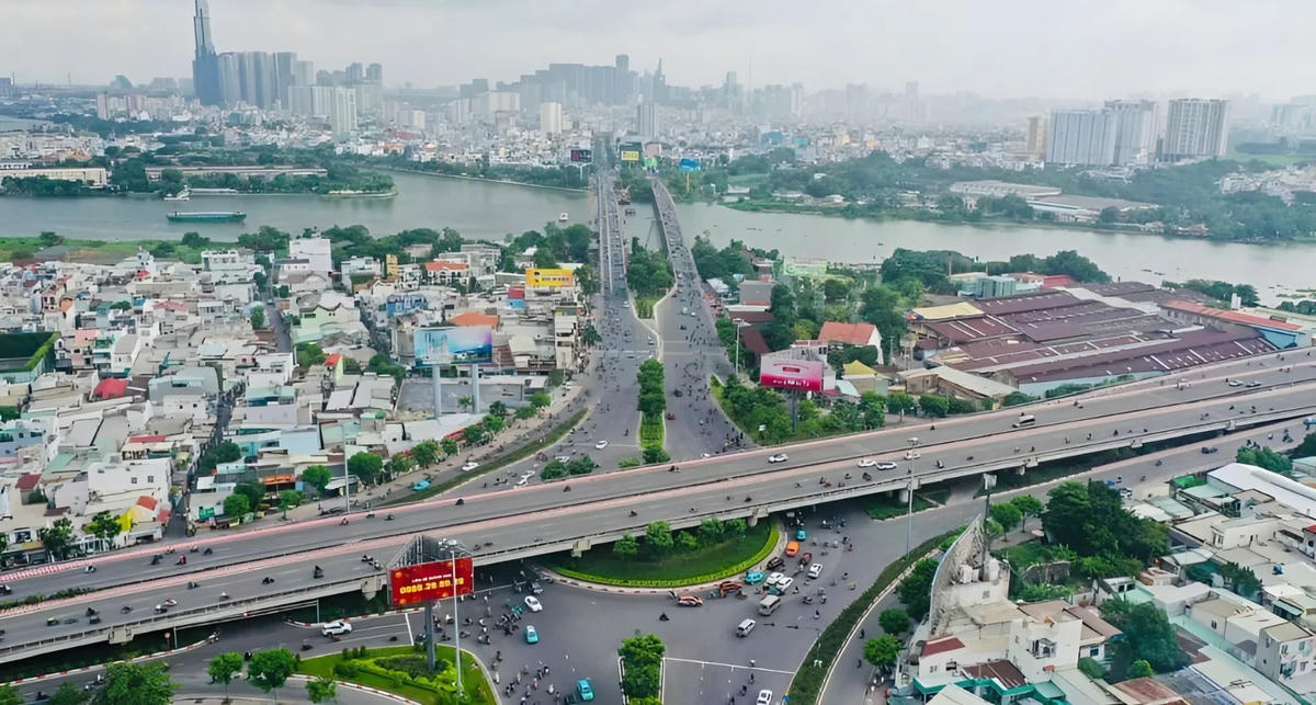 Làn sóng kinh tế số và tái cấu trúc chuỗi giá trị toàn cầu đang tạo lợi thế cho TP.HCM trong cuộc đua thu hút dòng vốn bất động sản công nghệ, đặc biệt ở phân khúc văn phòng cao cấp và không gian cho chuyên gia. Ảnh minh ho