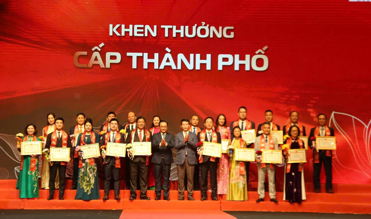 Lễ tôn vinh Doanh nhân, doanh nghiệp Thăng Long 2025 tại Hà Nội.&nbsp;