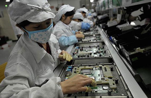 Nhóm Máy móc, thiết bị điện và bộ phận (HS 85) tiếp tục giữ vị trí quán quân với giá trị đạt trên 6,7 tỷ SGD. (Ảnh minh họa)
