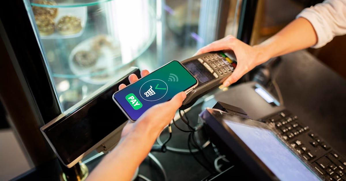 Đảm bảo an toàn thanh toán không còn là câu chuyện kỹ thuật thuần túy mà đã trở thành một phần của văn hóa Tết hiện đại. Ảnh minh họa