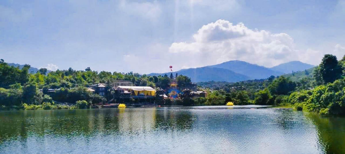 Đền Ứng Thiên (Ứng Thiên linh từ)