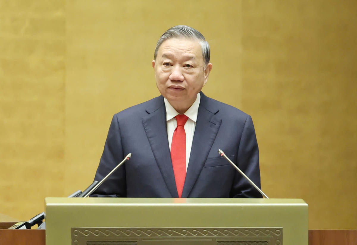 Tổng Bí thư Tô Lâm phát biểu chỉ đạo tại Hội nghị toàn quốc nghiên cứu, học tập, quán triệt và triển khai thực hiện Nghị quyết số 79 và 80 - Ảnh VGP/Nhật Bắc.