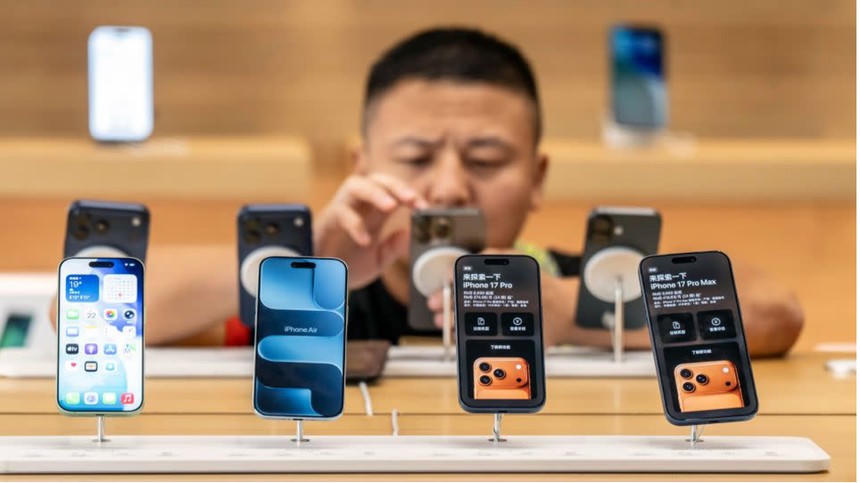 Thị trường smartphone toàn cầu đang đối mặt với nguồn cung linh kiện khan hiếm. Ảnh minh họa