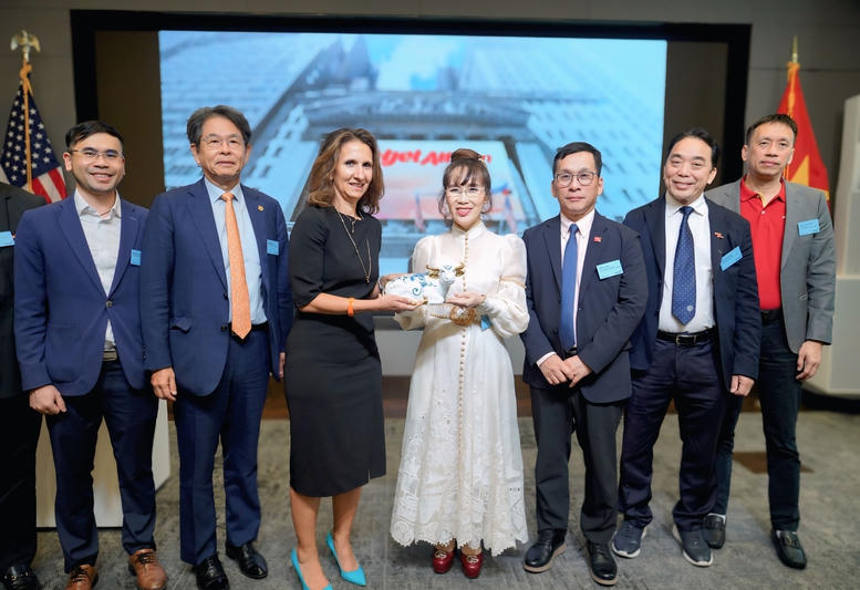 Tiến sĩ Nguyễn Thị Phương Thảo: Hình ảnh phụ nữ Việt Nam dấn thân và khát vọng phụng sự- Ảnh 8.