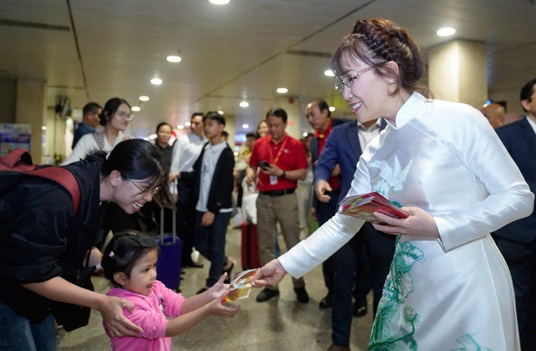 Tiến sĩ Nguyễn Thị Phương Thảo: Hình ảnh phụ nữ Việt Nam dấn thân và khát vọng phụng sự- Ảnh 4.