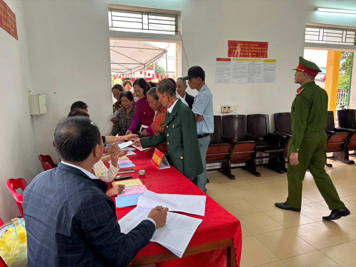 Cử tri xã Quang Hưng đã tích cực tham gia bầu cử đại biểu Quốc hội khóa XVI và đại biểu HĐND các cấp nhiệm kỳ 2026-2031.