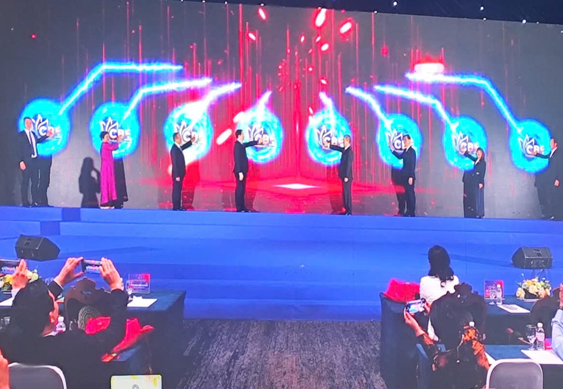 Ban tổ chức công bố và phát động cộng đồng doanh nghiệp thực hiện Bộ giá trị Văn hoá Kinh doanh Việt Nam trong kỷ nguyên mới.