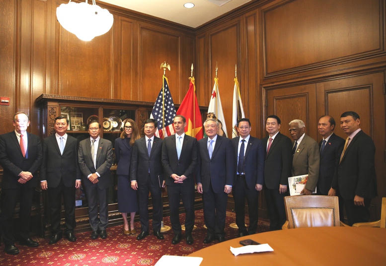 Khuyến khích các nhà đầu tư, doanh nghiệp, định chế tài chính của Thành phố San Francisco đầu tư vào VIFC- Ảnh 2.