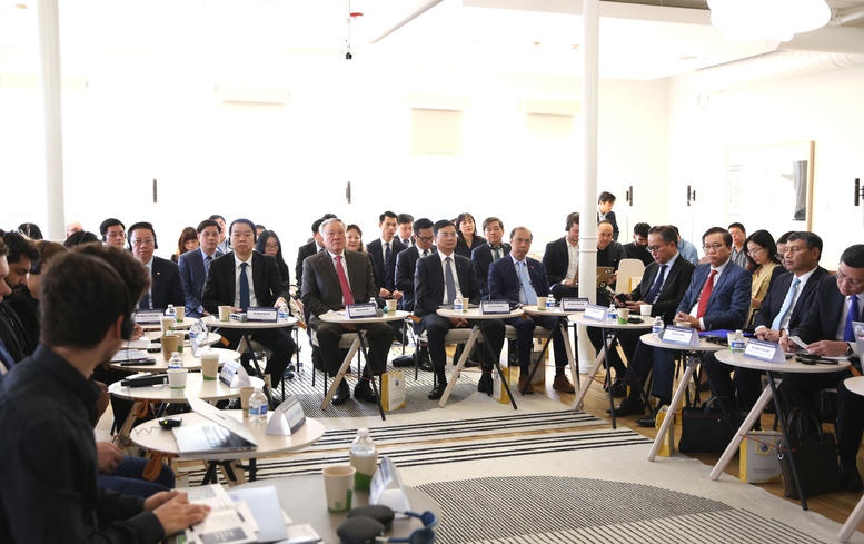 Áp dụng các chính sách ưu đãi vượt trội, bảo vệ quyền và lợi ích hợp pháp của các nhà đầu tư- Ảnh 3.