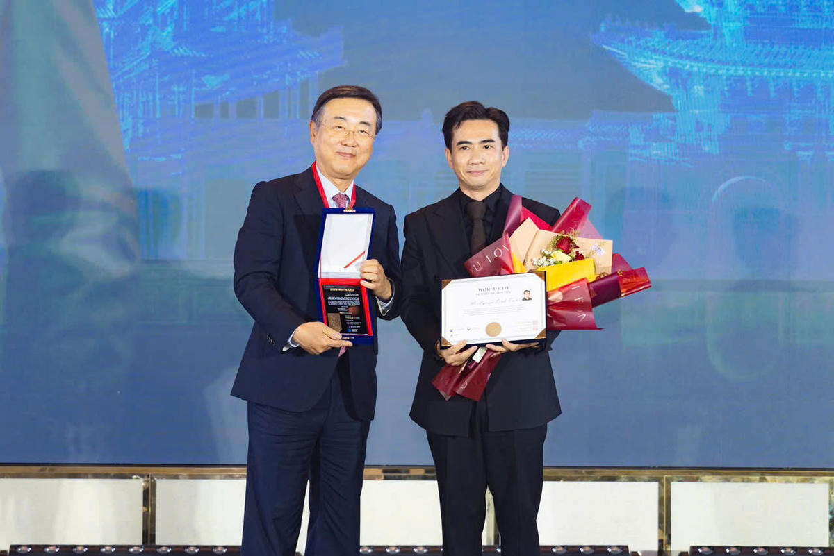 Doanh nhân Nguyễn Đình Tuấn đã được vinh danh tại World CEO Summit 2026. Ảnh: Báo Tin tức.