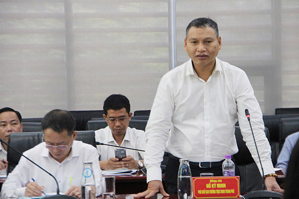 Phó Chủ tịch Thường trực UBND thành phố Hồ Kỳ Minh phát biểu tại buổi làm việc. (Ảnh minh họa).