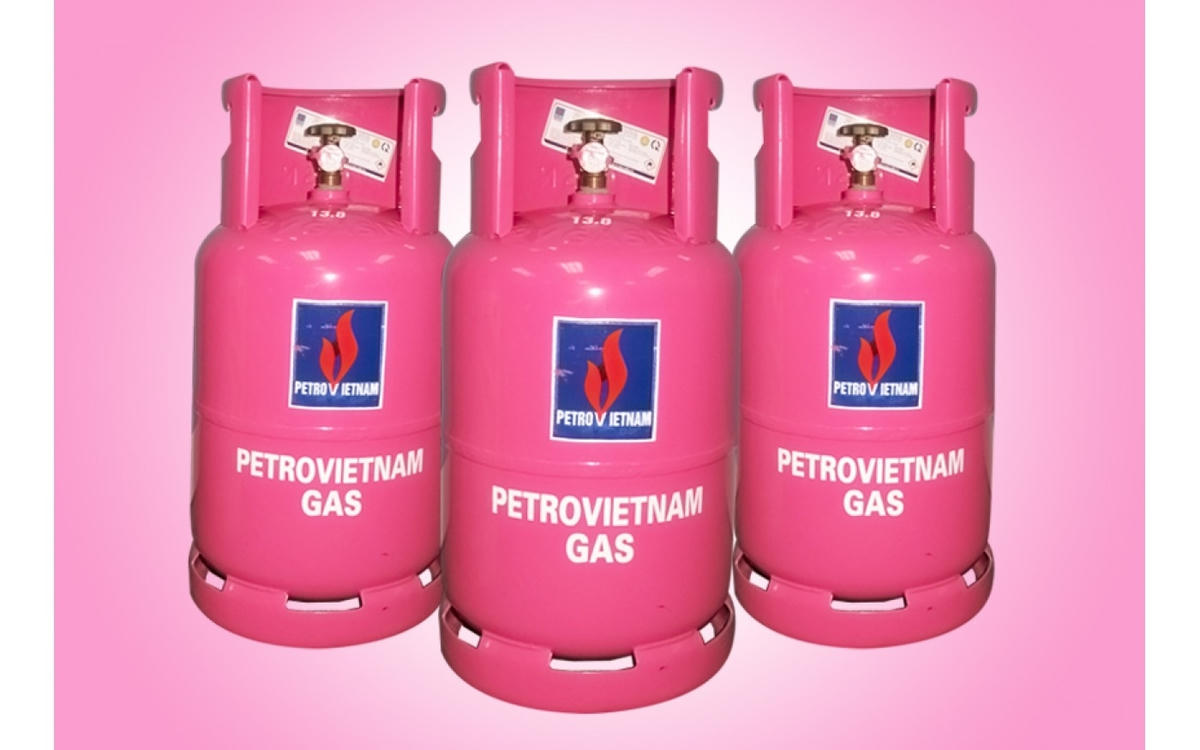 Tại Hà Nội, giá Gas Petrolimex bình 12kg ở mức 629.208 đồng và bình 48kg là 2.516.832 đồng. (Ảnh minh họa).