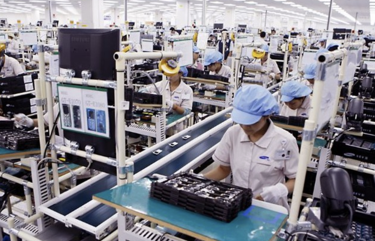 Trong quý I/2026, kim ngạch xuất khẩu nhóm hàng máy vi tính, sản phẩm điện tử và linh kiện của cả nước đạt trên 30,72 tỷ USD.