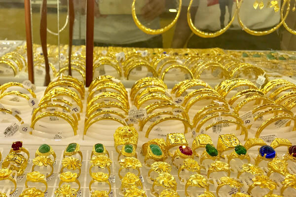 Vàng SJC lùi về mốc 167,5 triệu đồng/lượng (Ảnh minh họa).